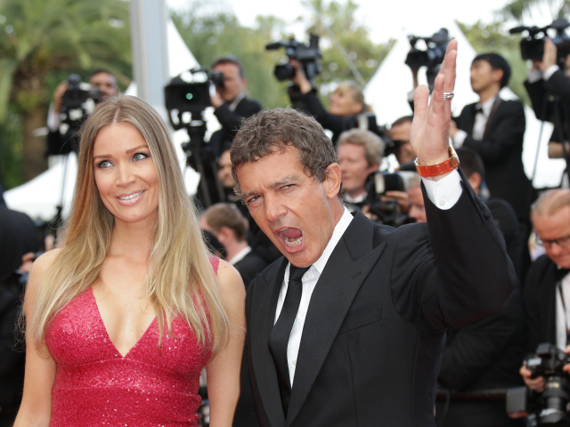 Herec Antonio Banderas a jeho priateľka Nicole Kimpel. 