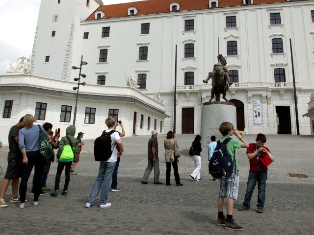 školský výlet, deti, Bratislavský hrad
