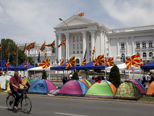 Macedónsko, Skopje, stany, banka, demonštrácia, protest