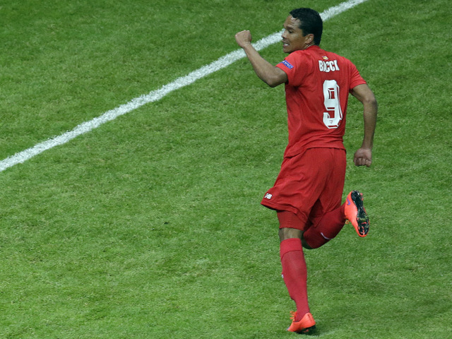FC Sevilla, Dnipro Dnepropetrovsk