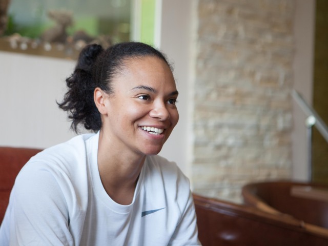 kristi toliverová, basketbal,