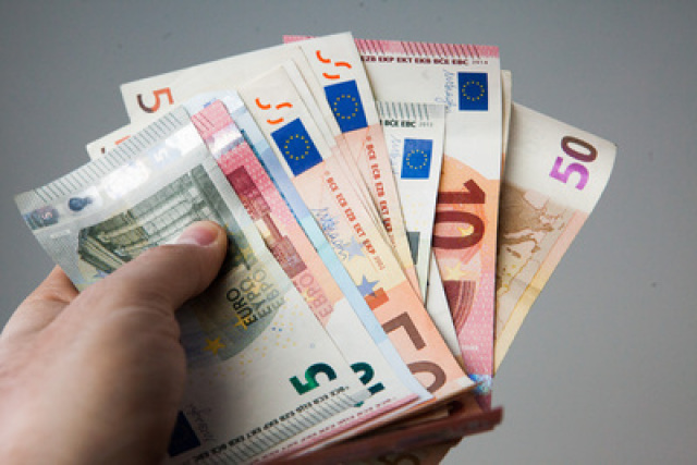 Bankovky, peniaze, euro