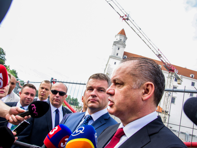 Kiska, Pellegrini, bratislavský hrad, rekonštrukcia, podzemné garáže