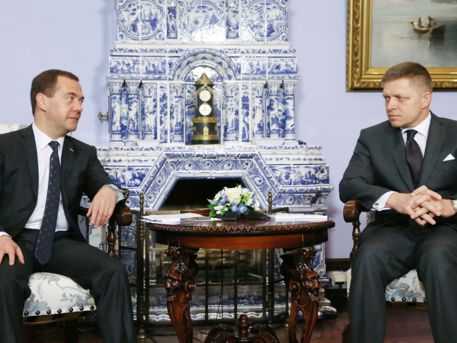 Fico, Medvedev