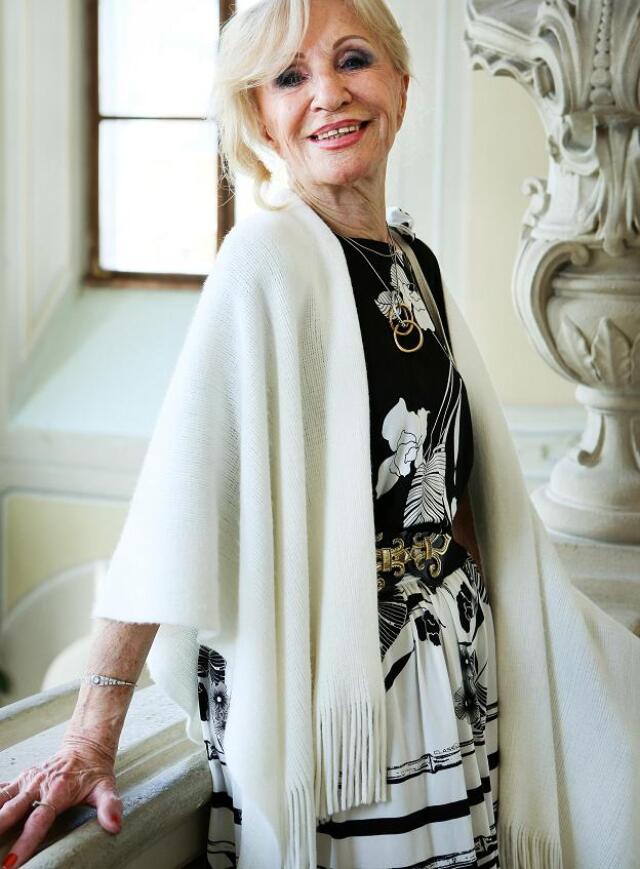 Mária Kráľovičová (95) 
