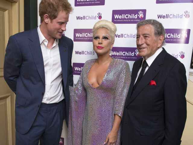 Britský princ Harry, Lady Gaga a Tony Bennett