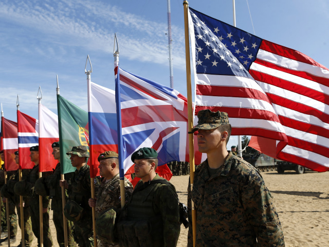 vojaci, NATO