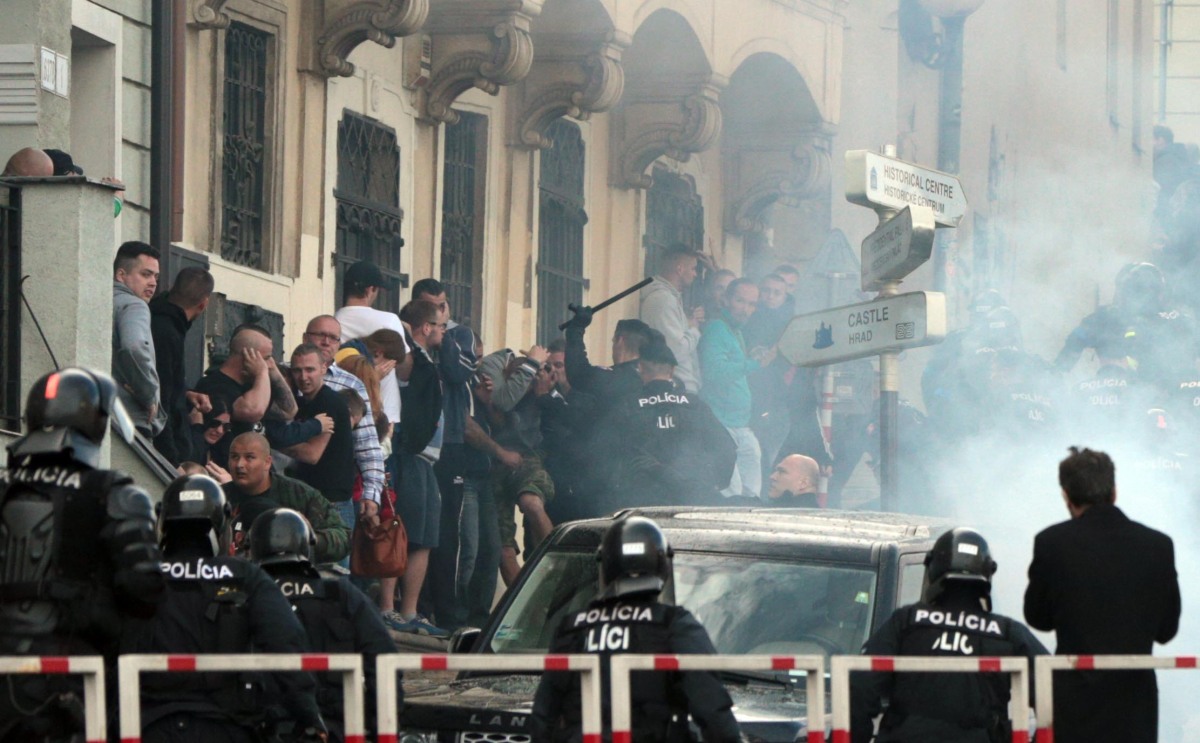 Bratislava, polícia, demonštrácia, utečenci