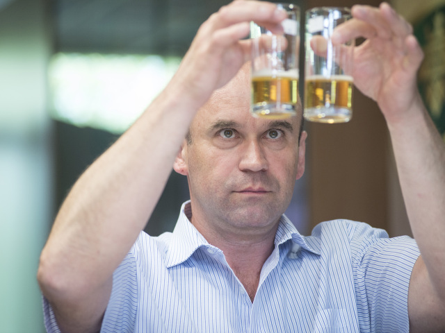 degustatori, pivna korunka, pivo
