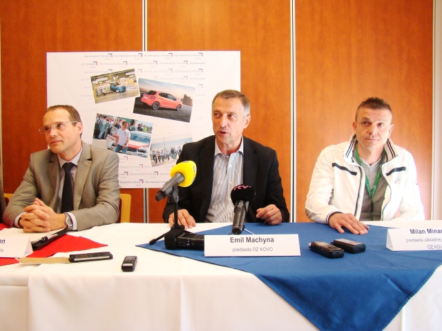 peugeot, riaditeľ, machyna, automobilka, štrajk