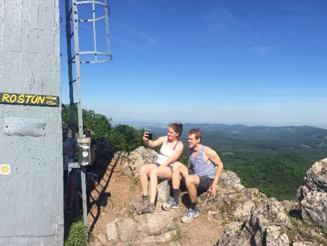 Trnavská stovka, sto kilometrov pešo, túra, turisti, hory,