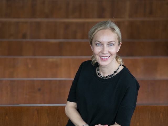 Profesorka Sylvia Tyriaki