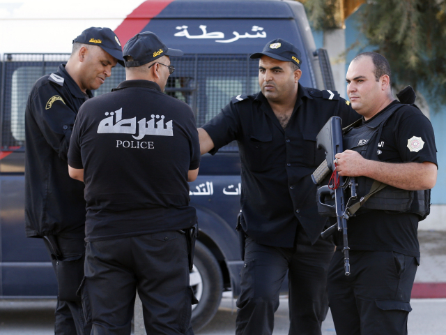tunis, utok, policajti, strelba, sousse