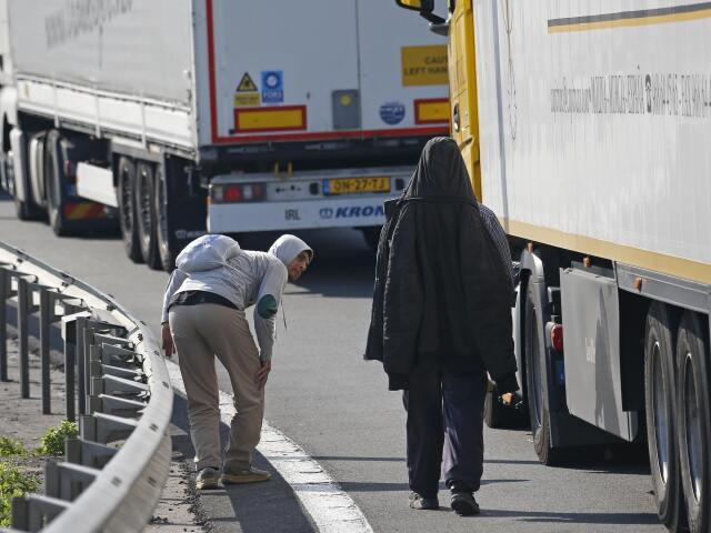 migranti, utečenci