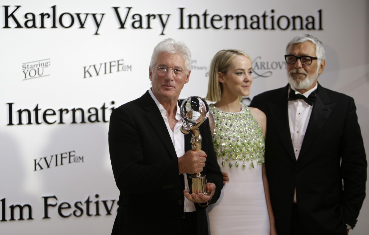 Richard Gere, Jena Malone