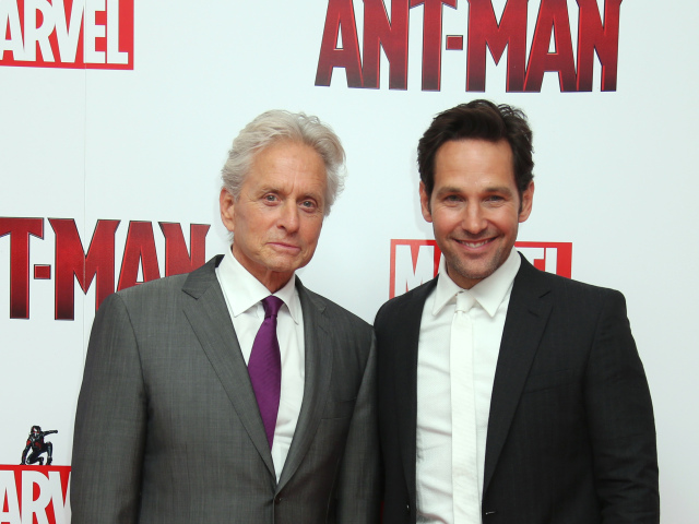 Michael Douglas (vľavo) a Paul Rudd 
