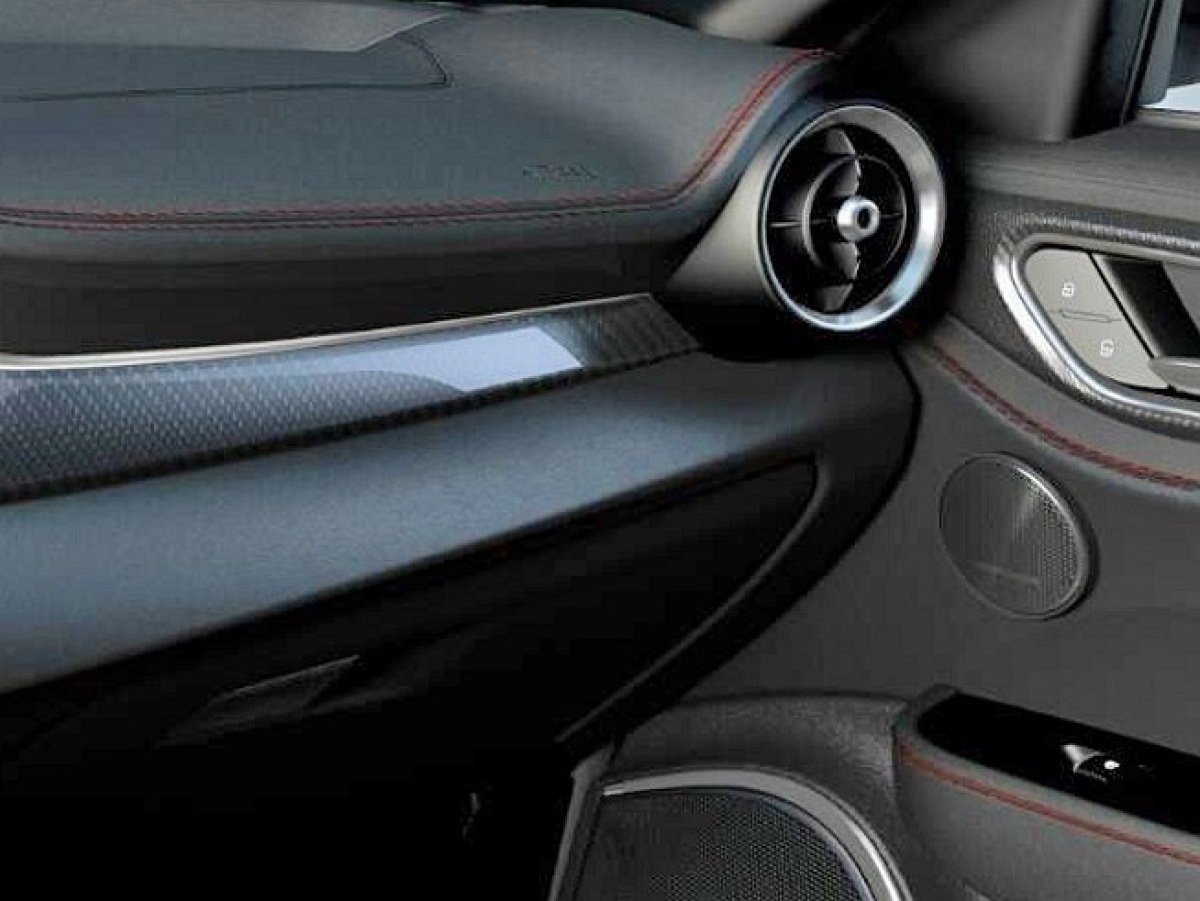 Alfa Romeo Giulia - 2016