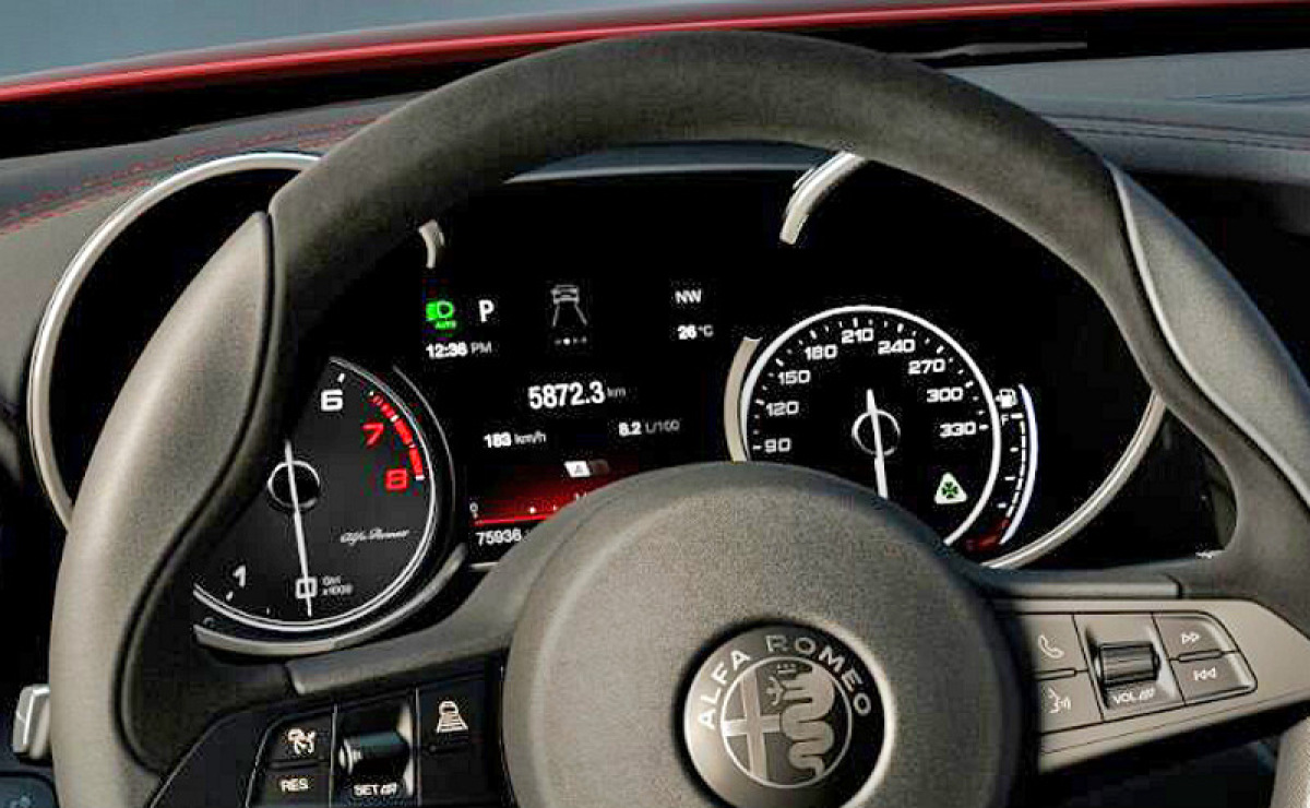Alfa Romeo Giulia - 2016