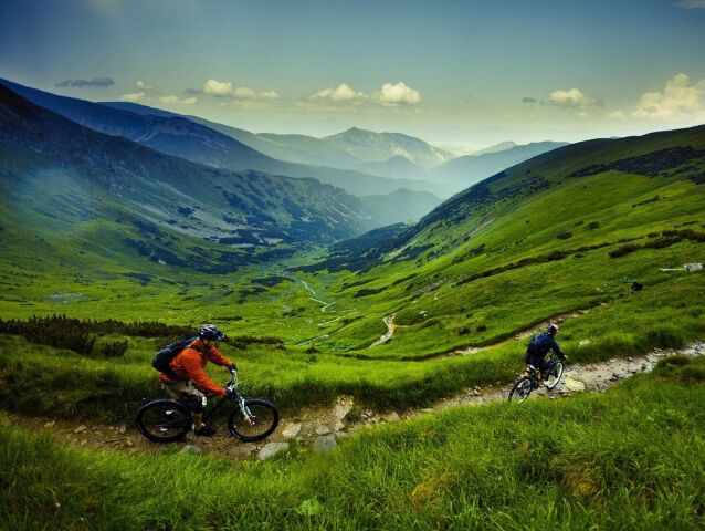 cyklistika, bicykle, bicyklovanie, lúka, hory, kopce, príroda, dovolenka,Liptov,