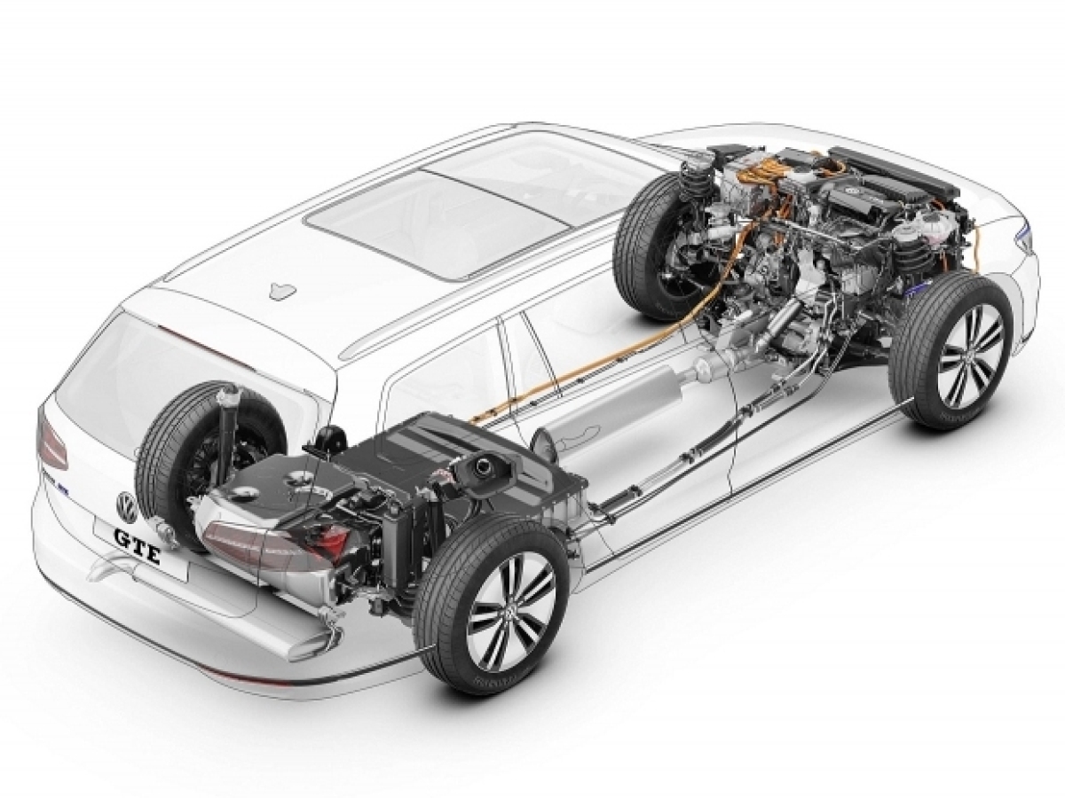 VW Passat GTE - 2015