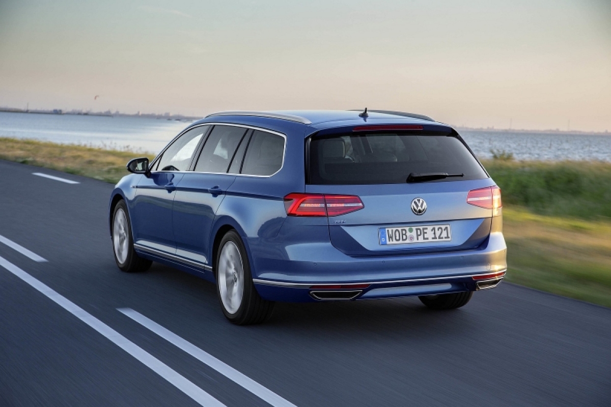 VW Passat GTE - 2015