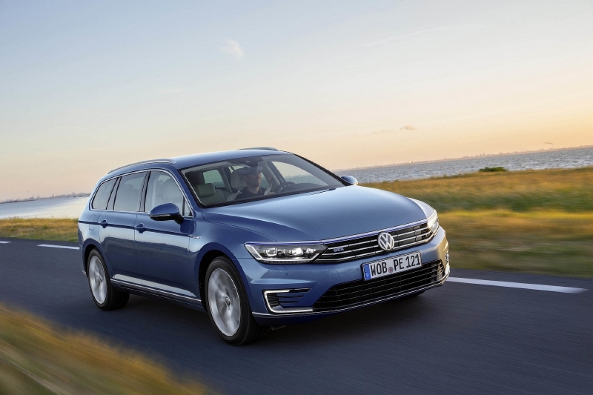 VW Passat GTE - 2015