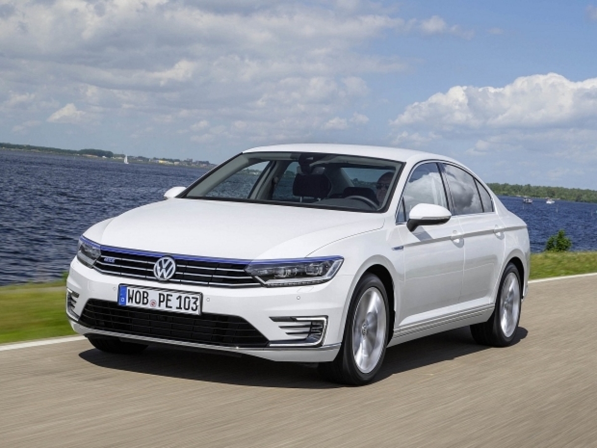 VW Passat GTE - 2015