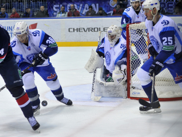 dinamo minsk, slovan bratislava, khl