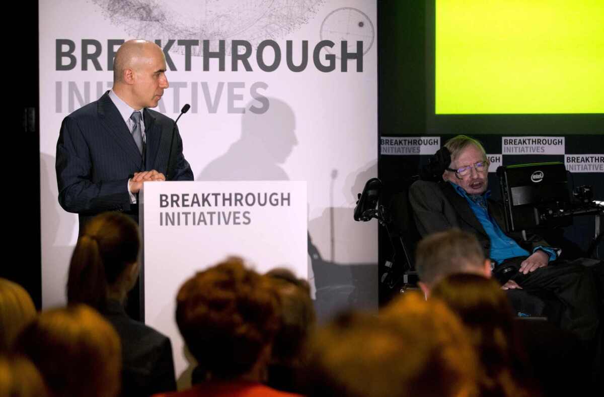 Jurij Milner, Breakthrough Initiatives, Stephen Hawking