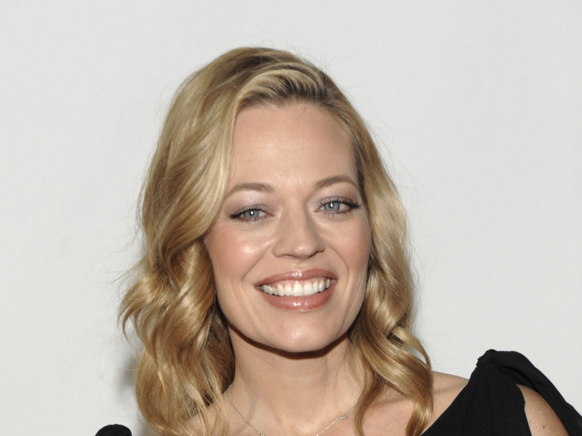 Jeri Ryan