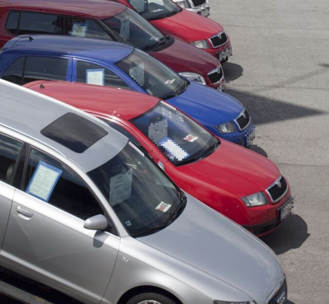 autobazár, autá