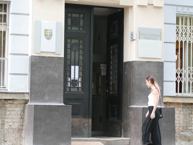 fakulta, univerzita, škola,