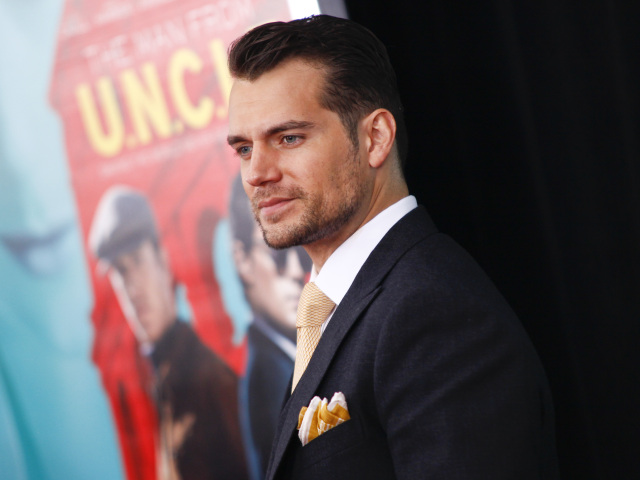 Herec Henry Cavill.