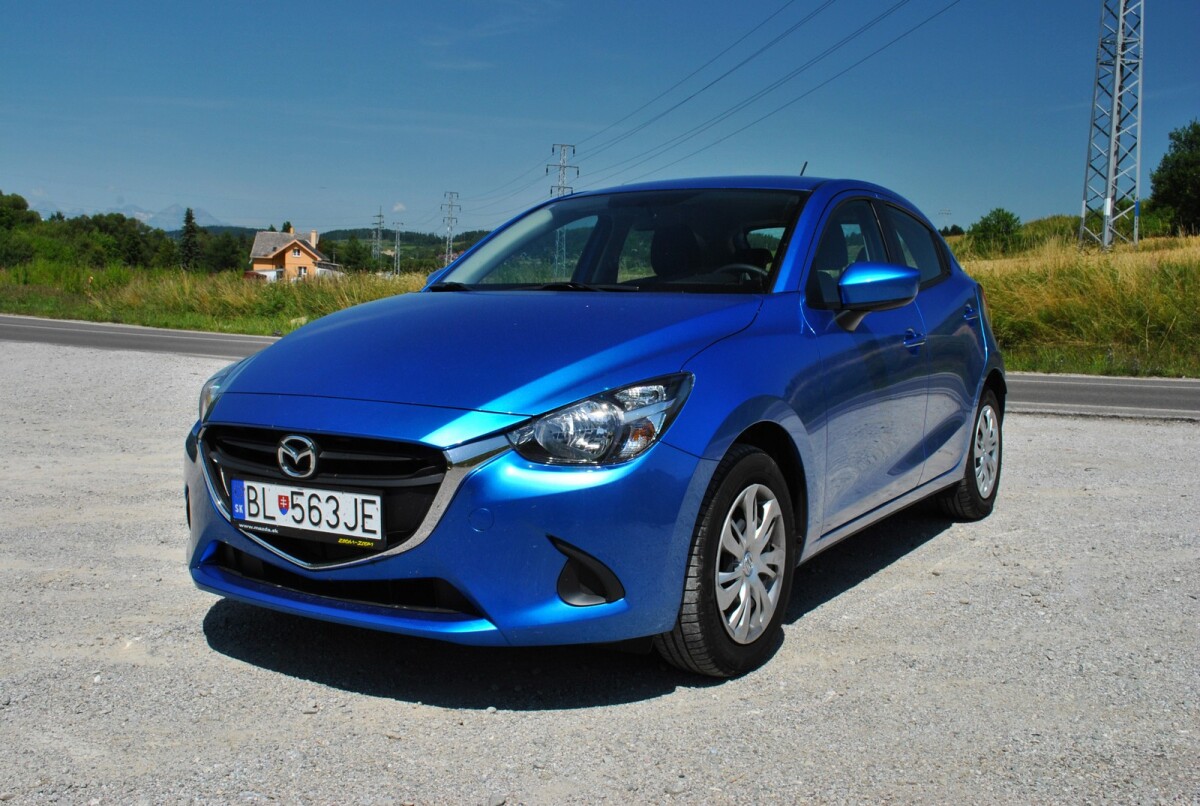 Mazda 2 SkyActive G75 Challenge