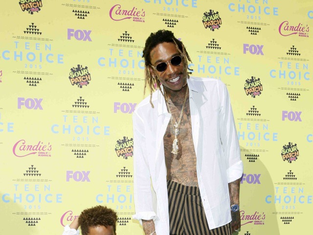 Raper Wiz Khalifa a jeho synček Sebastian.