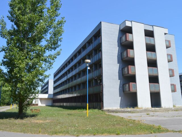 Gabčíkovo, utečenci, STU