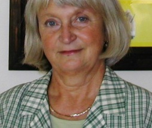 Mária Avdičová