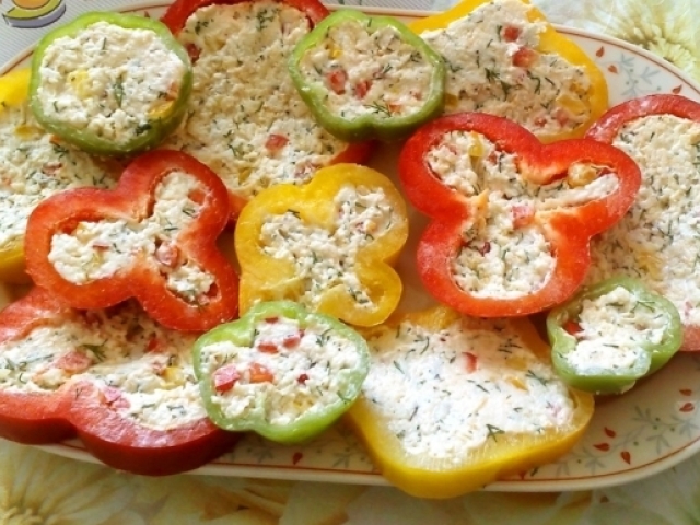 plnené paprikové plátky, paprika
