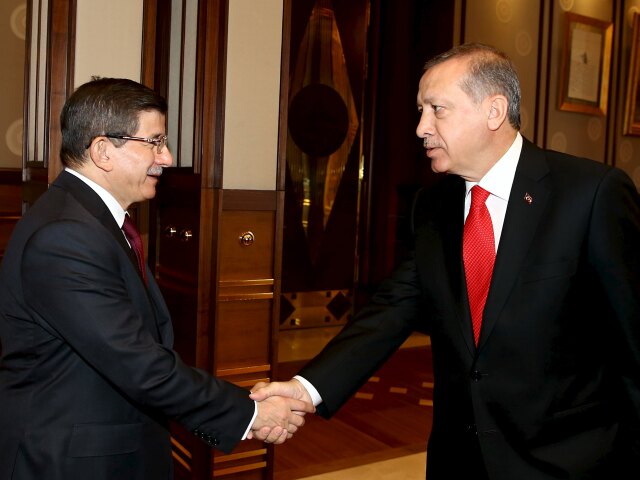 Turecko, Recep Tayyip Erdogan, Ahmet Davutoglu