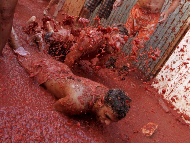 La Tomatina, paradajky, paradajková bitka, španielske mesto Bunol,