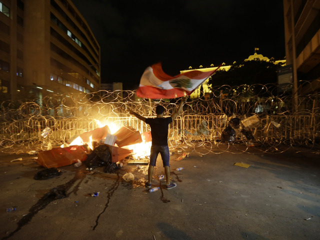 libanon, protest, demonštrácia, odpad,
