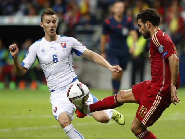 Ján Greguš, Cesc Fabregas