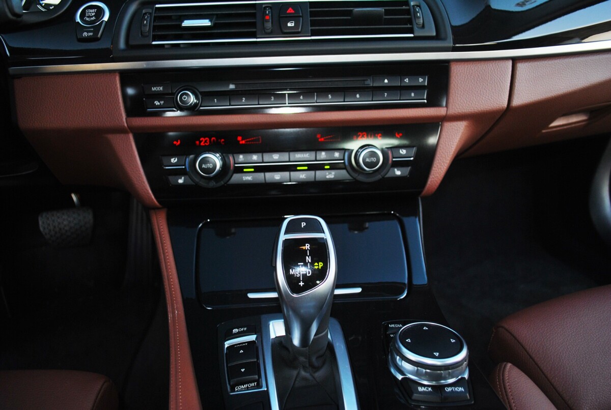 BMW-525d-x Drive-28