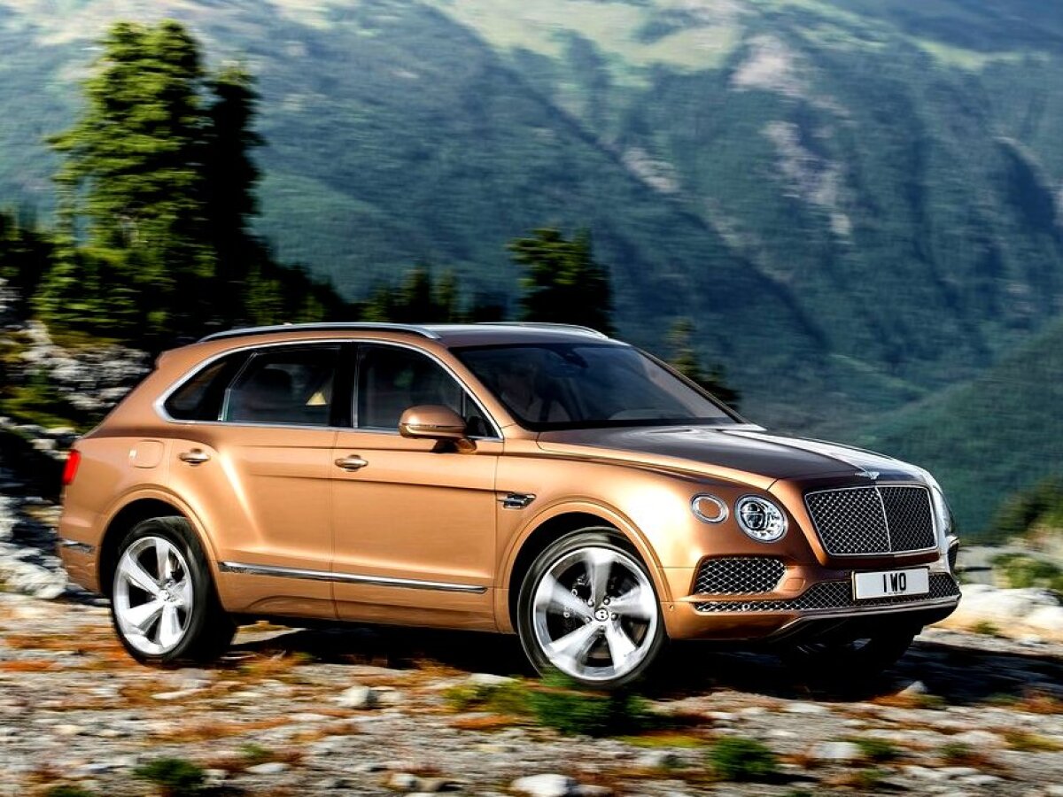 Bentley-Bentayga - 2016