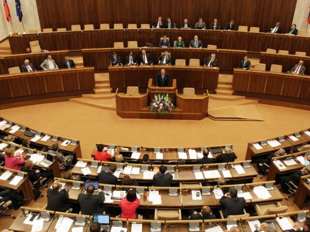 parlament, poslanci
