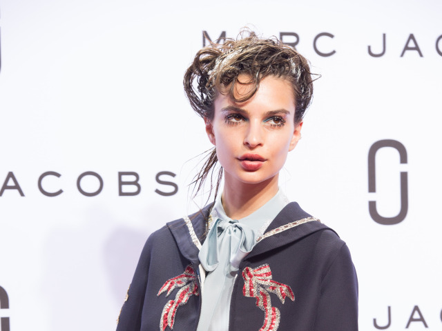 Emily Ratajkowski - Marc Jacobs Jar-Leto 2016.