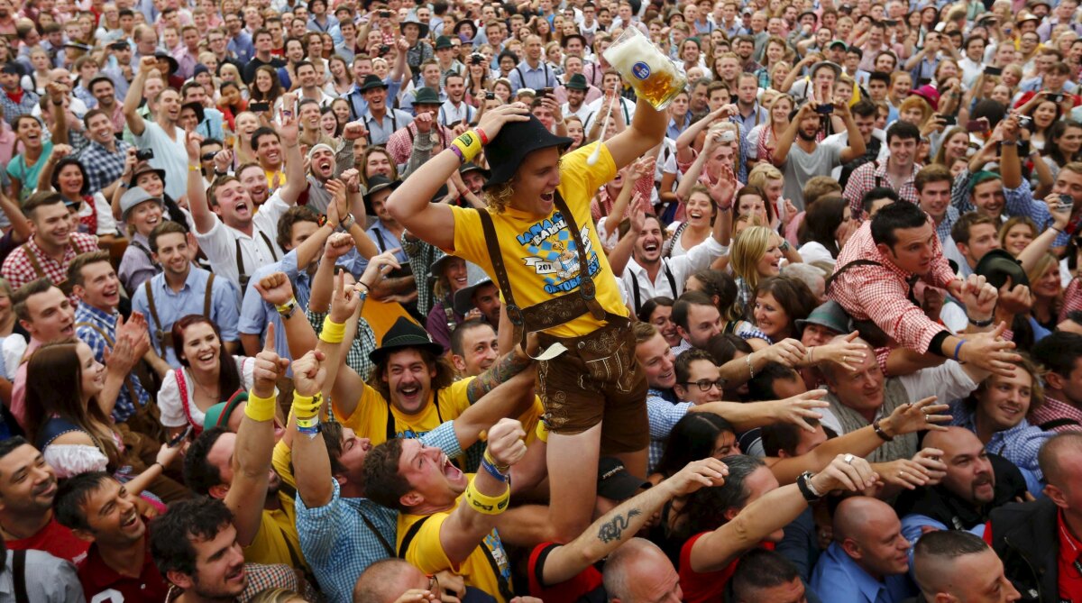 Oktoberfest, Mníchov, pivo, Tereziánska lúka,