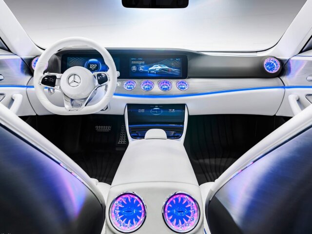 Mercedes-Benz IAA Concept - 2015