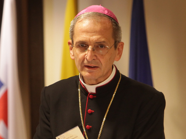 Stanislav Zvolenský, KBS