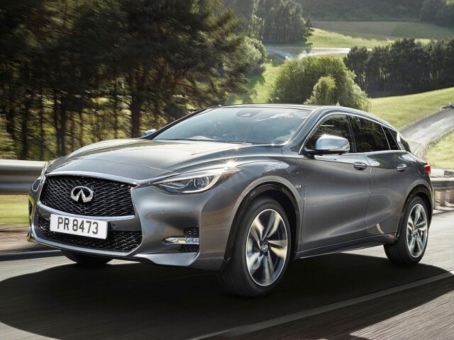 Infiniti Q30 - 2016